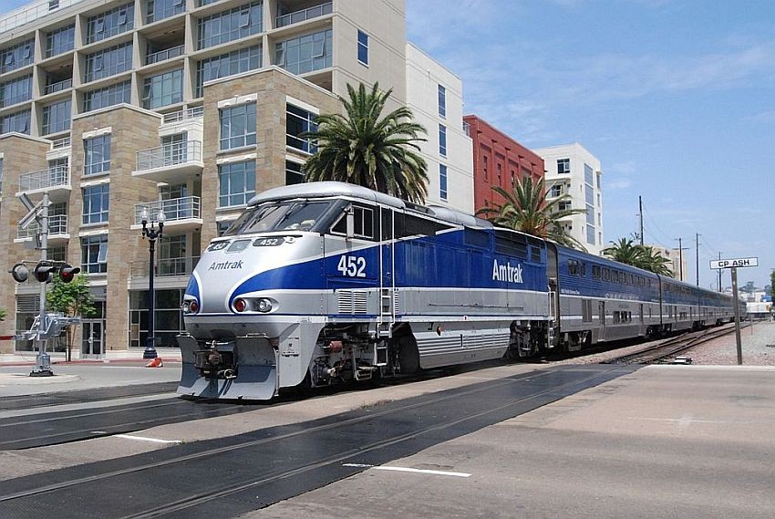Photo of Amtrak #452 pushing North out of San Diego
