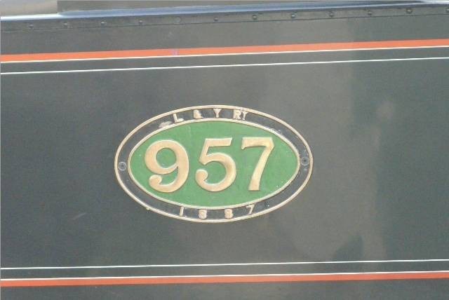 Photo of The numberplate of 957