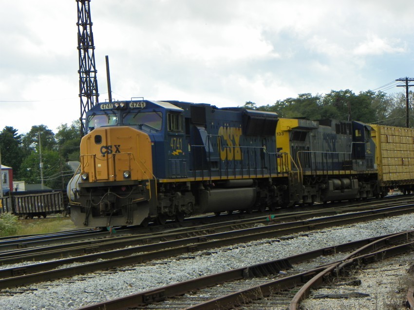 Photo of CSX 4741 and 133 in Hagerstown, MD.