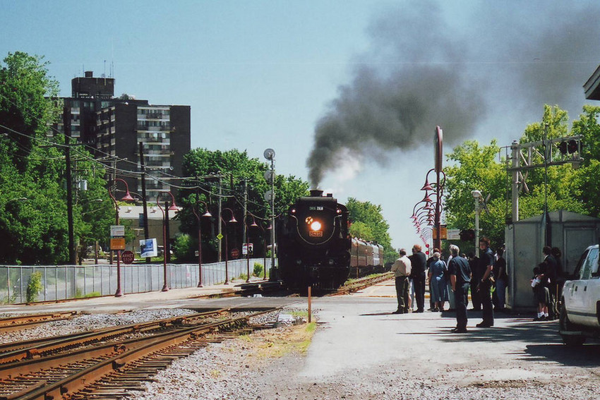 Photo of CP 2816 IN MONTREAL-WEST (1)