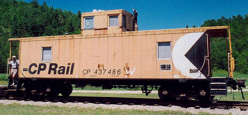 Photo of CP 437486 (CABOOSE)