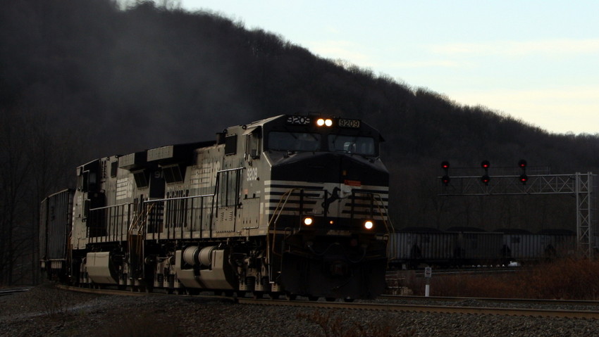 Photo of Eastbound loaded coal takes the curve in South Fork PA