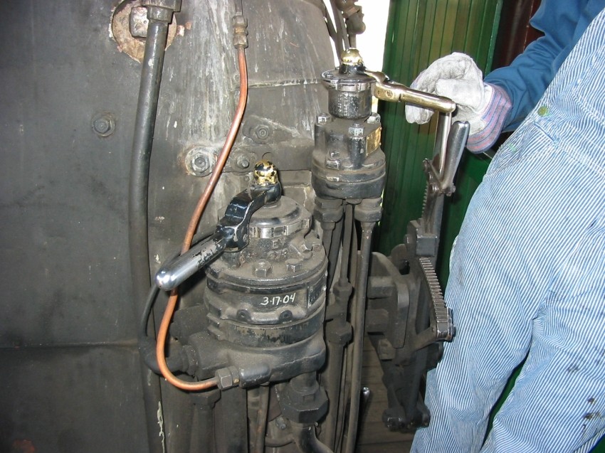 Photo of #93 train and independent brake controls