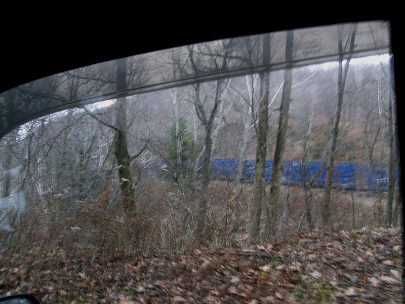 Photo of CSX heading west out of state line tunnel