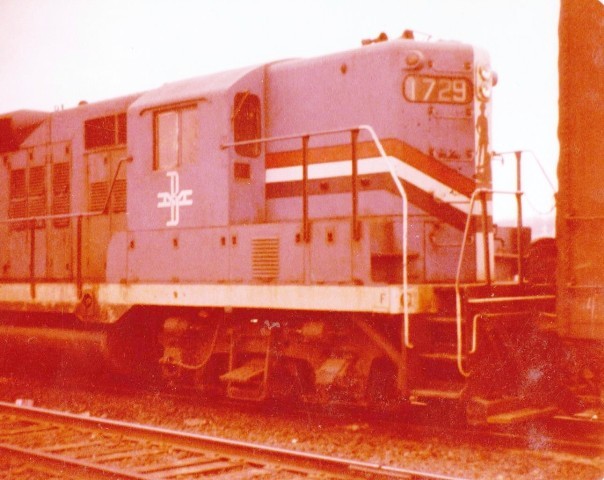 Photo of GP-9 # 1729