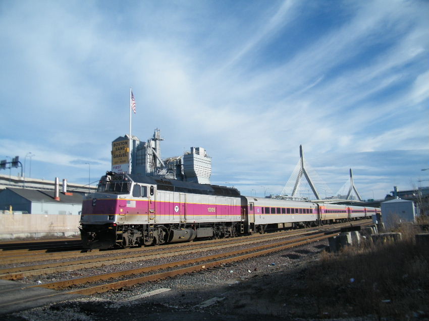 Photo of MBTA 1005