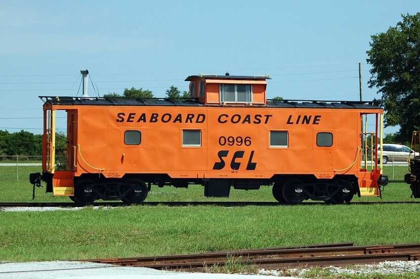 Photo of SCL Caboose No. 996