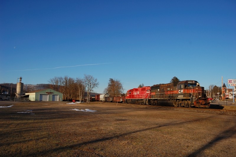 Photo of CP northbound 513 at Nescopeck, PA