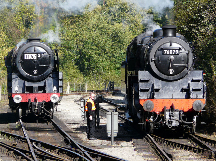 Photo of Oliver Cromwell and 76079 at Grosmont