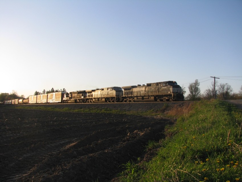Photo of 13T passing MP233
