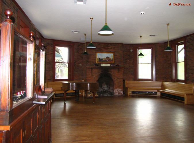 Photo of Stockbridge MA Station Interior