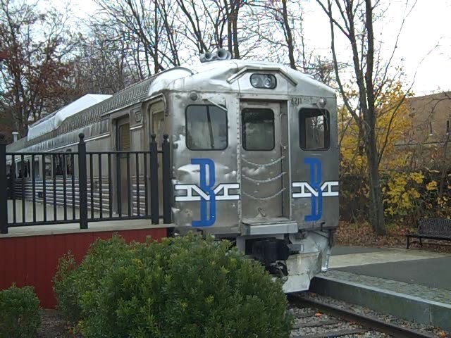 Photo of ex Boston & Maine Diesel Rail Car at Bedford MA