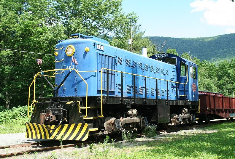 Photo of CMRR 407 at Phoenicia, New York