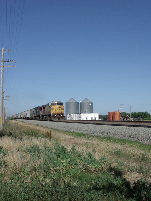 Photo of UP #6808 near North Platte, NE