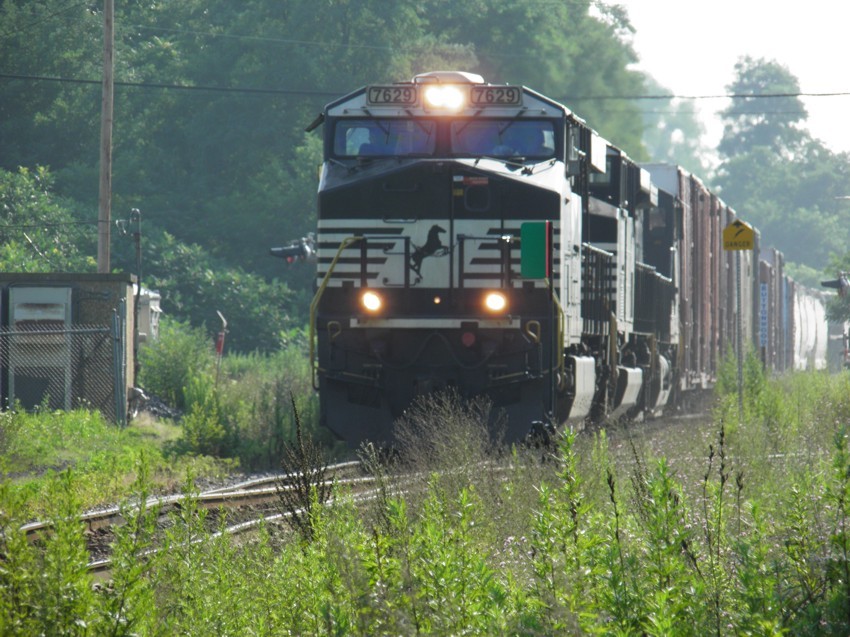 Photo of CP 413 in Buttonwood, PA.