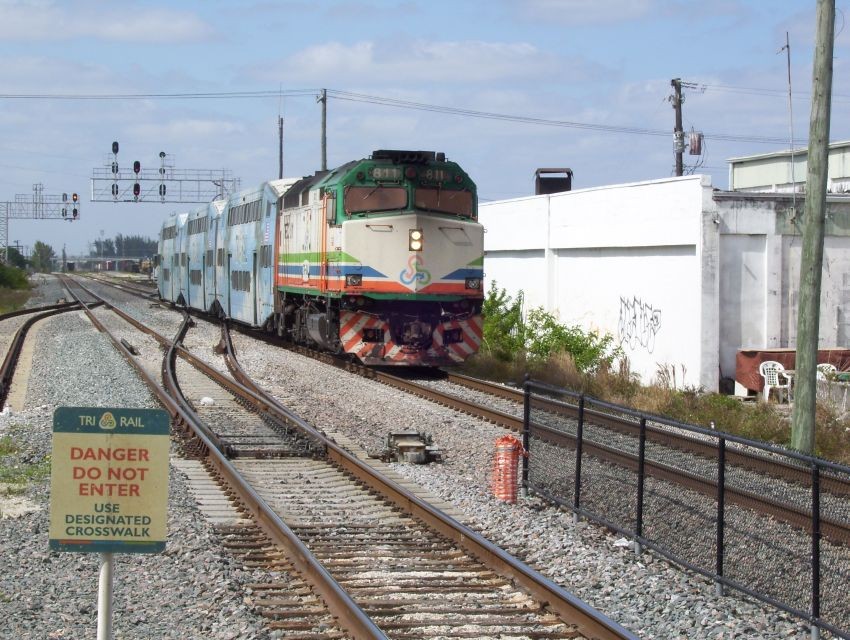 Photo of Tri-Rail Southbound in North Miami