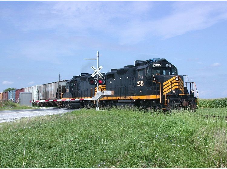 Photo of Pioneer Railcorp GP20 units 2035-2018, Elvaston, Illinois, July 26, 2010
