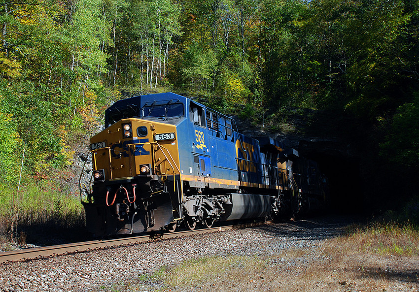 Photo of CSX Q425-21 @ State Line Tunnel