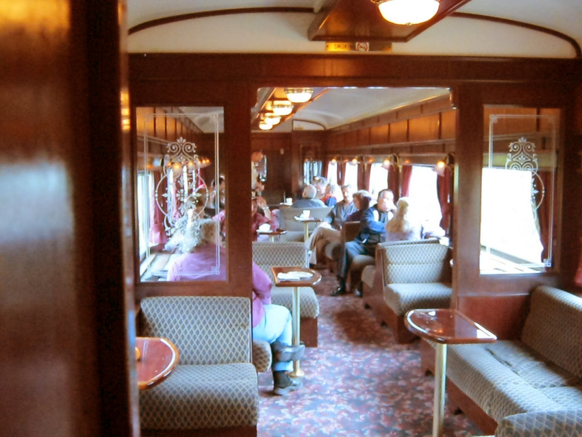 Photo of On Board Buffet Car, Extra 5017 West