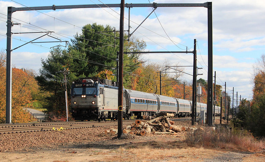 Photo of Amtrak Train 93 at Lyme, CT