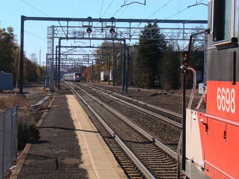 Photo of Eastbound Acela crossing tracks, Old Saybrook Ct.