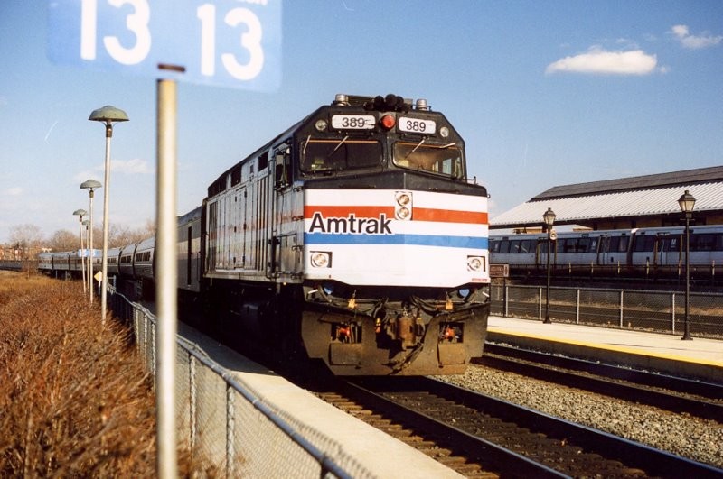 Photo of Amtrak F40 #389
