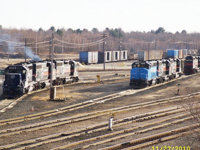 Photo of Rigby yard with 2 sets of power tied down and readiing to go east with a single