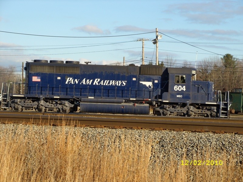 Photo of MEC#604w is tied down with MEC#319e on the 217 track at Rigby.