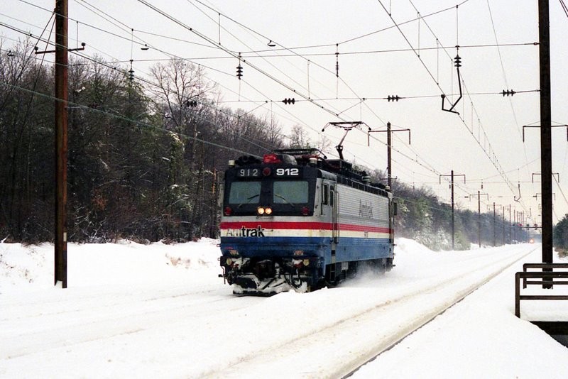 Photo of Amtrak #912 solo snow run