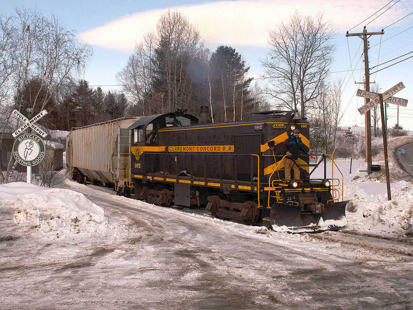 Photo of CCRR Alco S4 102 Working Claremont Jct.