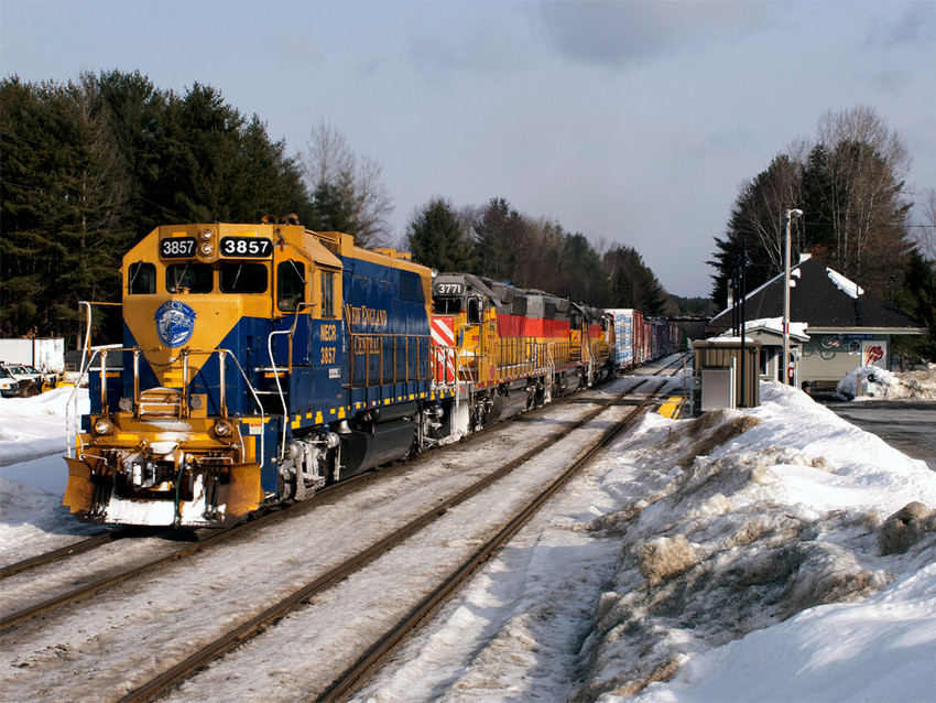 Photo of NECR 324 south at Claremont Jct., NH