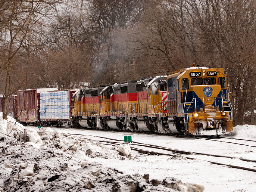 Photo of NECR 324 Heads South out of White River Jct., VT