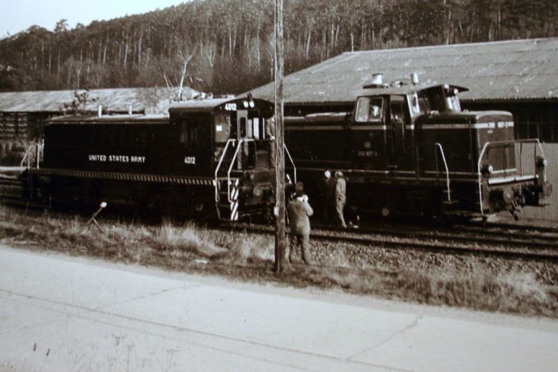 Photo of US Army #4012, with German Switcher