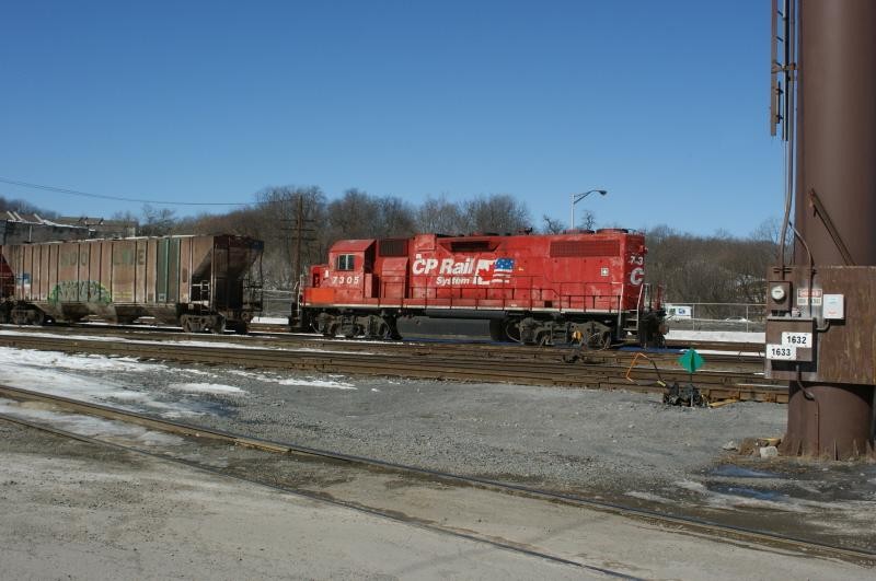 Photo of CP #7305 [GP38-2] @ CP/D&H Kenwood Yard; Albany, NY
