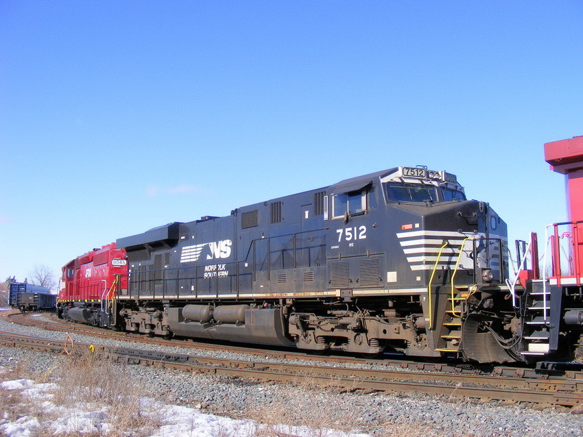 Photo of NS 7512