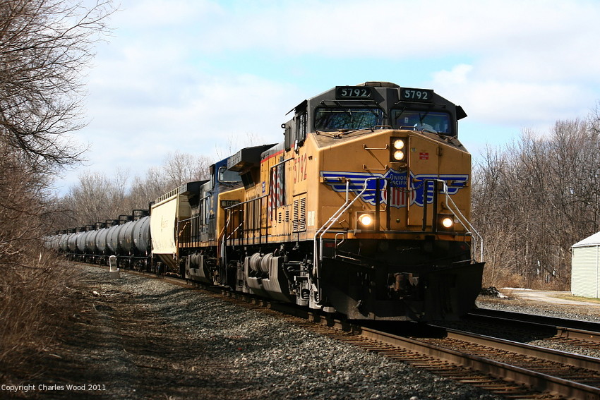 Photo of CSX K682 at Churchville NY with a UP Leader