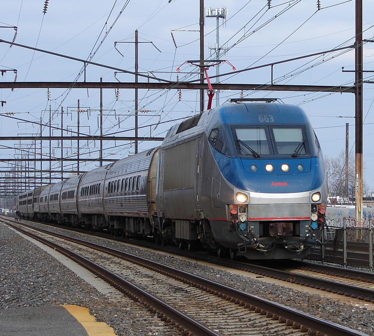 Photo of Amtrak long distance train heading south through Tacony Station