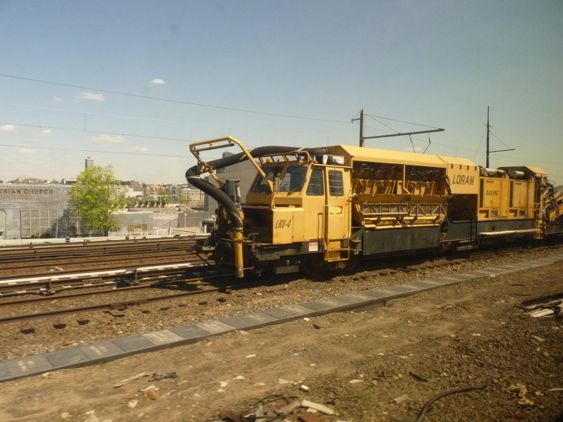 Photo of Loram on the New Jersey Transit