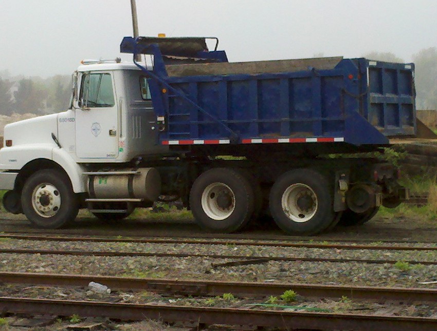 Photo of High Rail Dump at Portsmouth, NH Yard