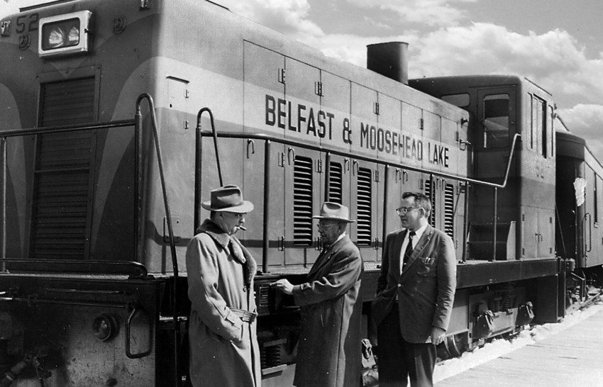 Photo of BML#52 when acquired new by the B&ML in 1951
