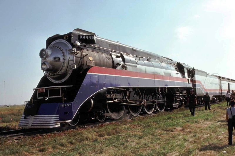 Photo of Daylight 4-8-4 on the Freedom Train