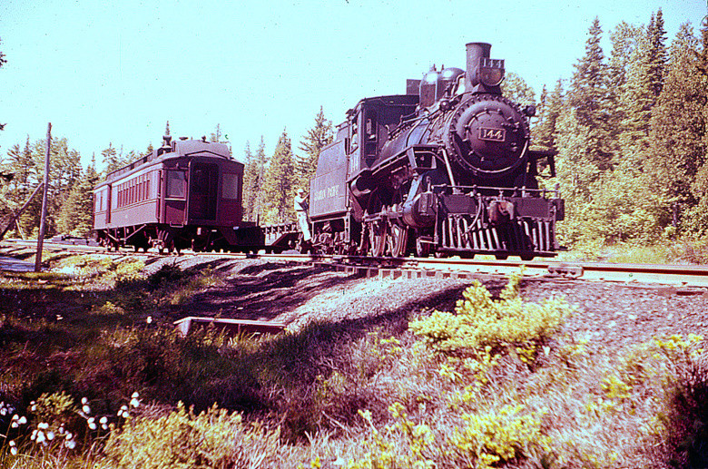 Photo of  CANADIAN PACIFIC 4-4-0 SWITCHING TWO FLAT CARS
