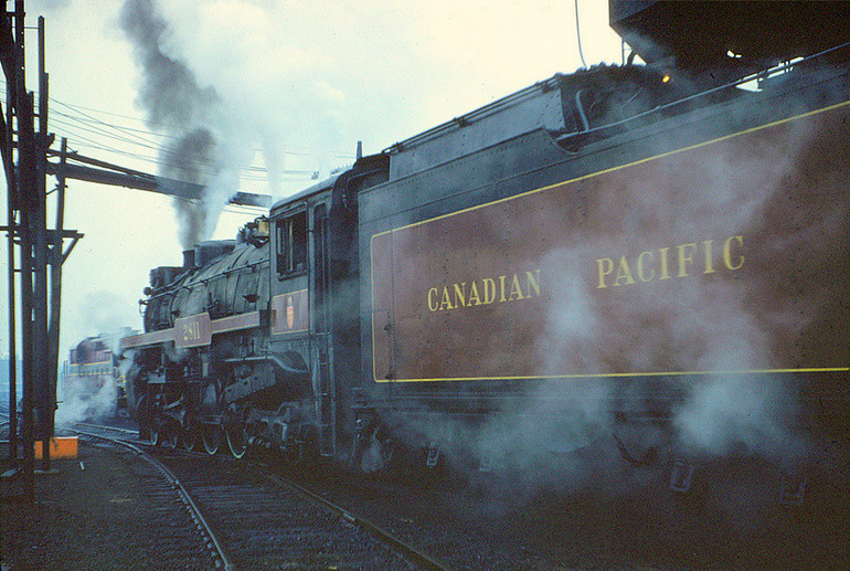 Photo of CANADIAN PACIFIC H1b HUDSON 2811
