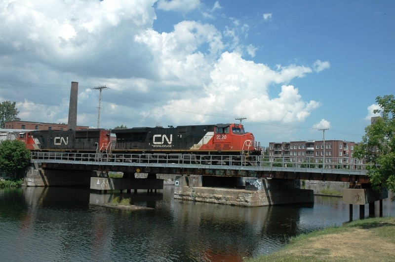 Photo of Atwater bridge