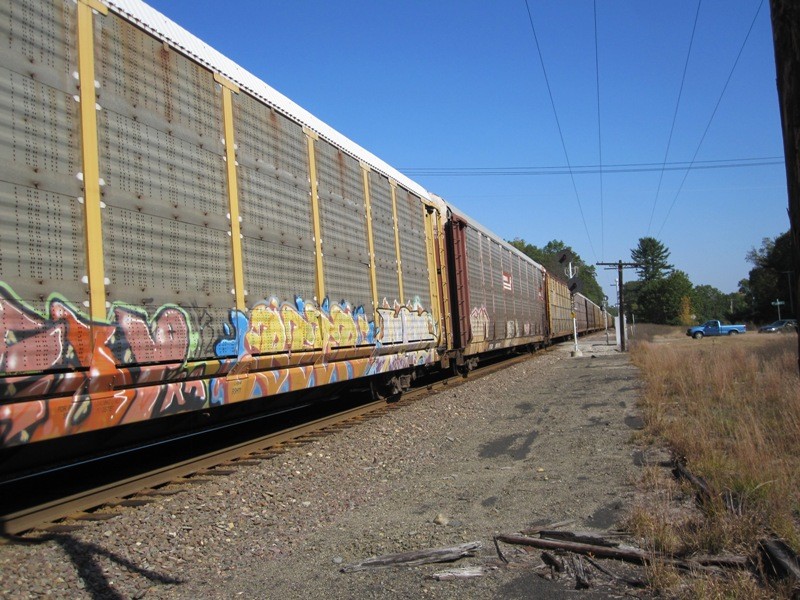 Photo of NS Auto Rack train Patterson Rd., Shirley, MA