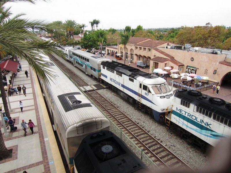 Photo of Fullerton, CA Metrolink Trains