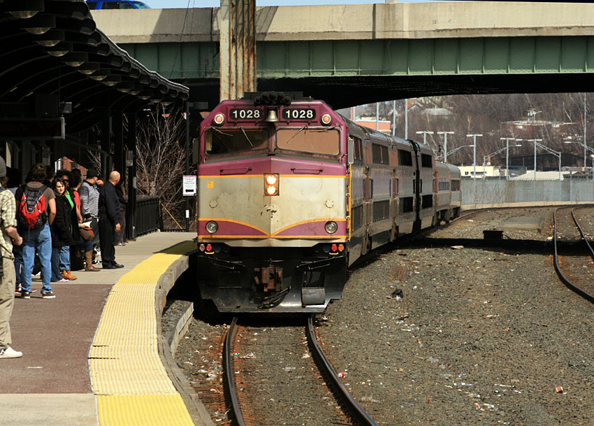 Photo of MBTA 1028 Worcester MA