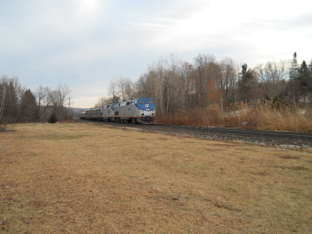 Photo of amtrak p449 westbound @ hinsdale ma