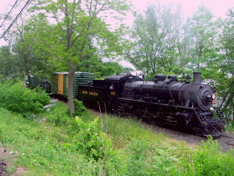Photo of Freight Train on the Valley line.
