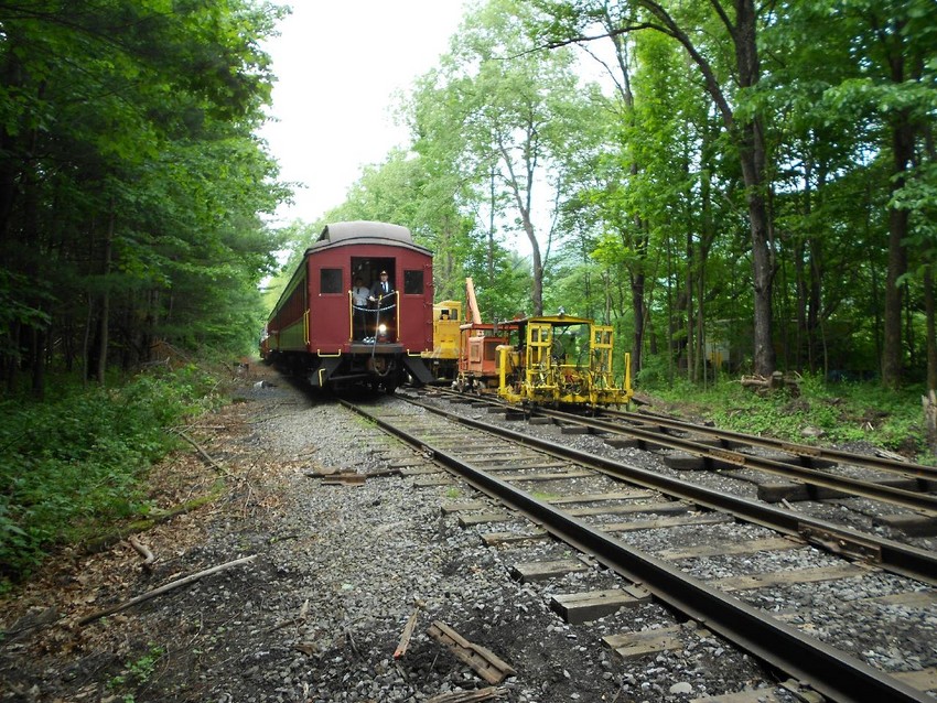 Photo of CMRR Scenic Train Approaches Longyear Switch
